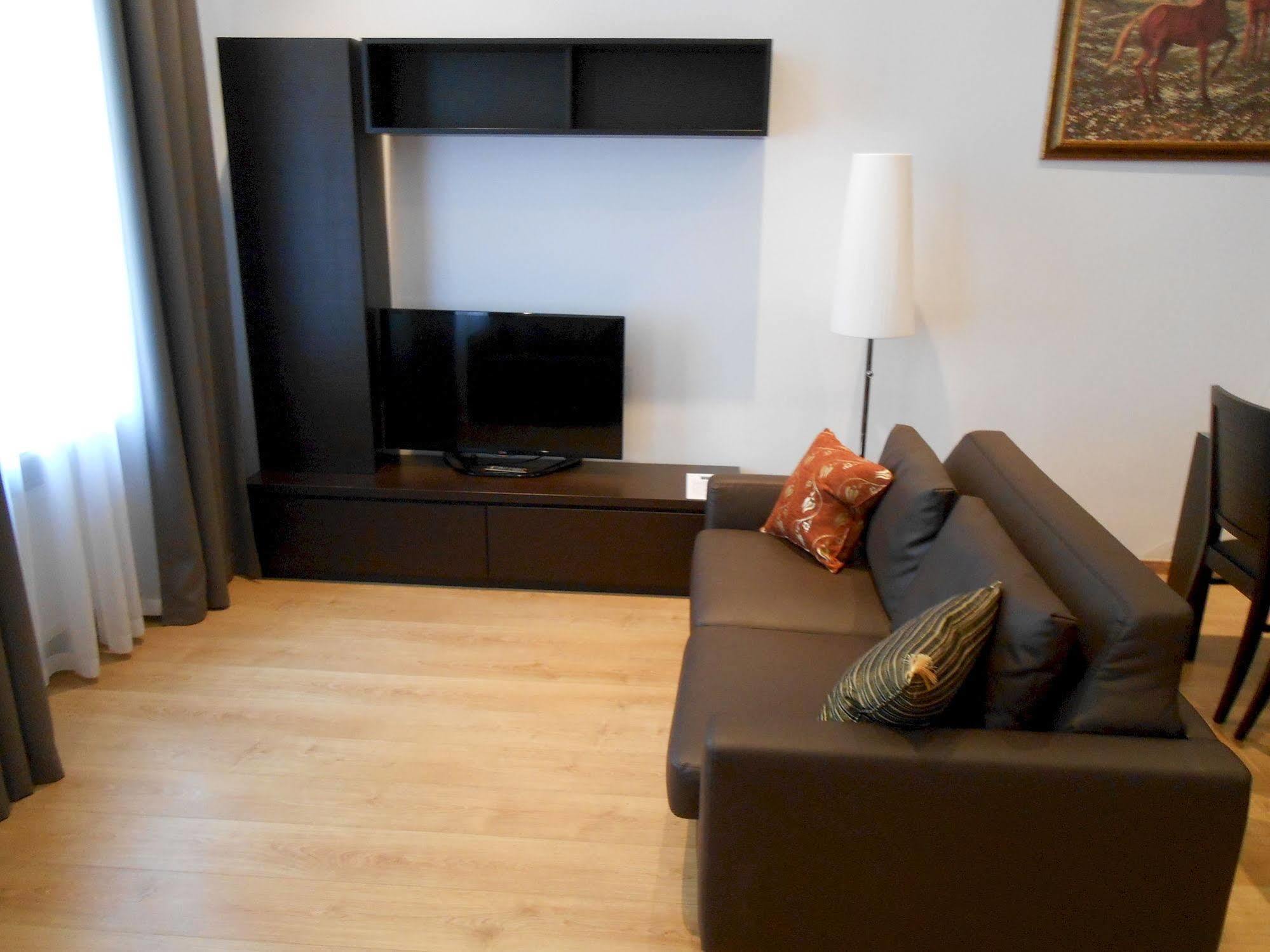 The Palace Suites And Apartments Prag Dış mekan fotoğraf